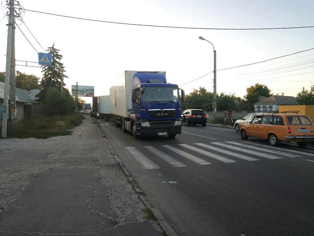 На Передовой столкнулись две фуры На Передовой столкнулись две фуры