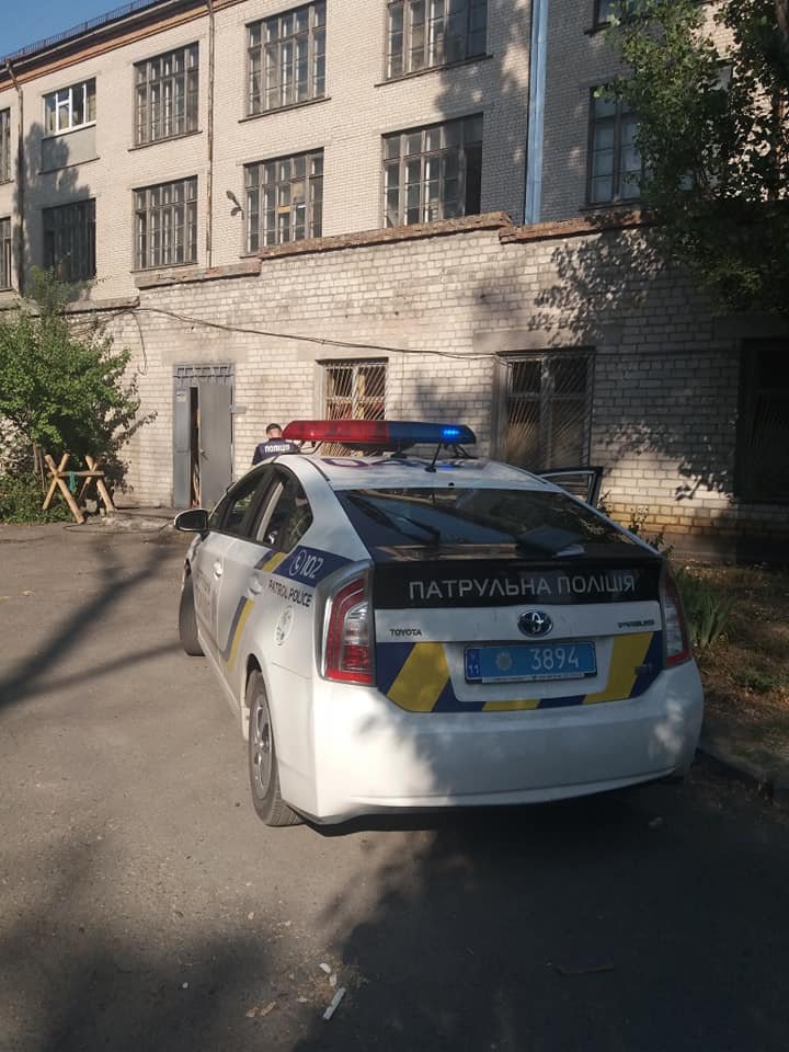 На место сразу же приехали сотрудники патрульной полиции