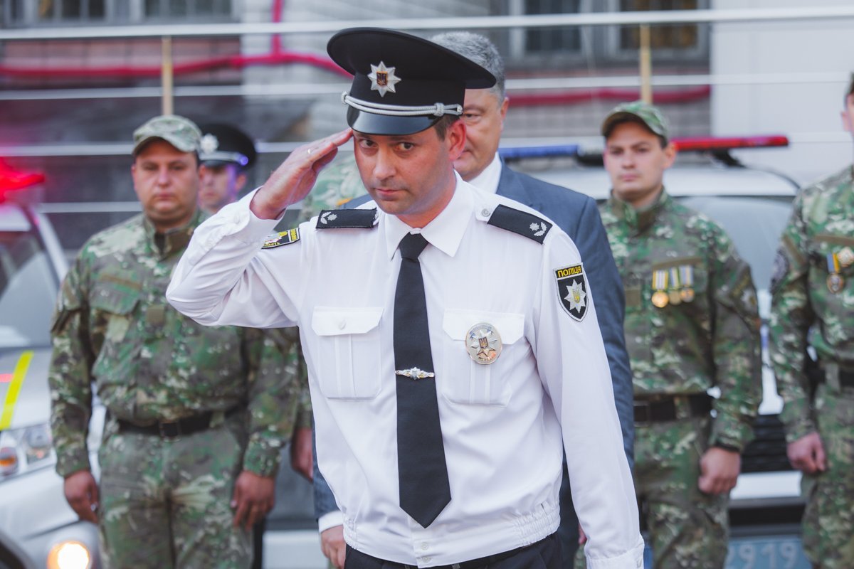 Всего вручили 27 служебных авто Всего вручили 27 служебных авто