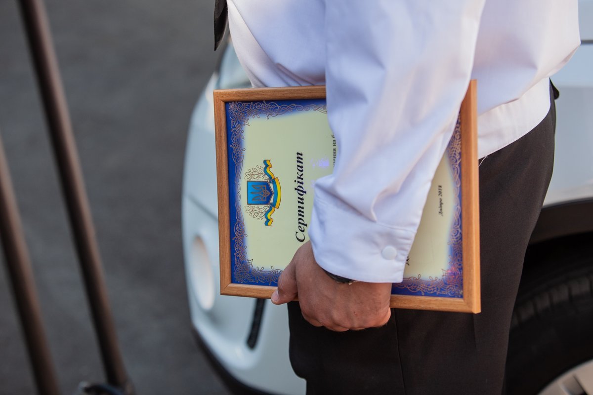 Новые авто гораздо удобнее, экономичнее, быстрее и современнее Новые авто гораздо удобнее, экономичнее, быстрее и современнее