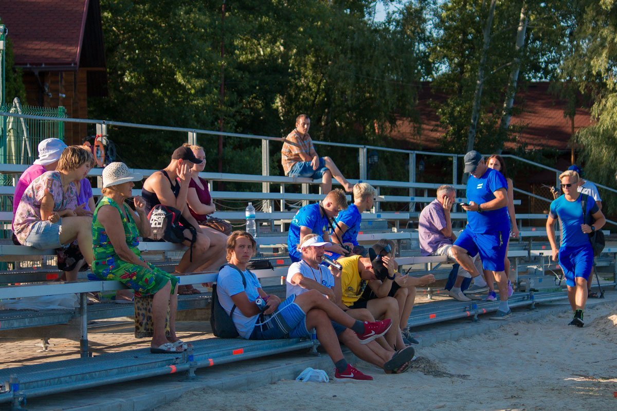 Воднолыжный спорт нравится публике всех возрастов