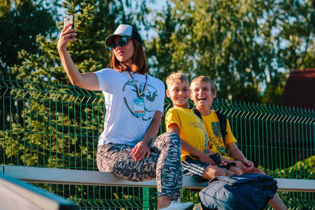 Нужно успеть снять все запоминающиеся моменты