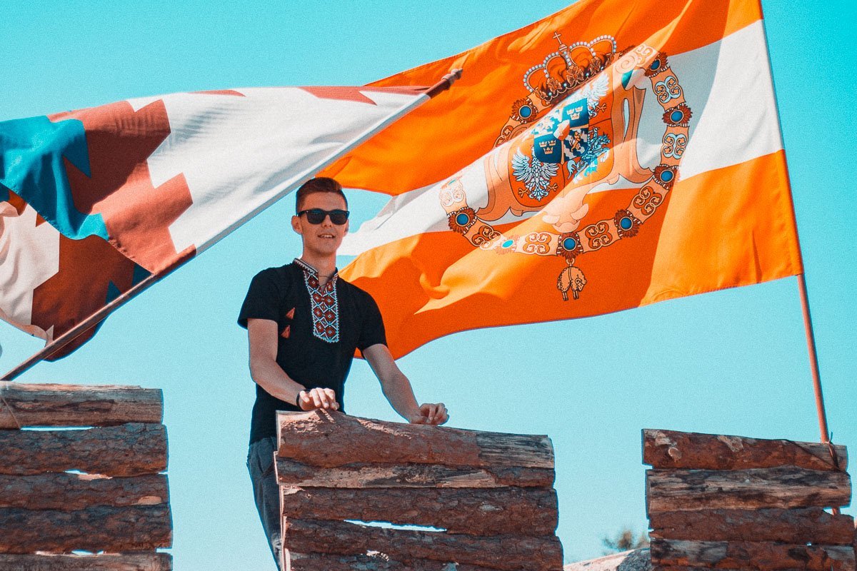 В этот день все уверены,что мы обязательно победим