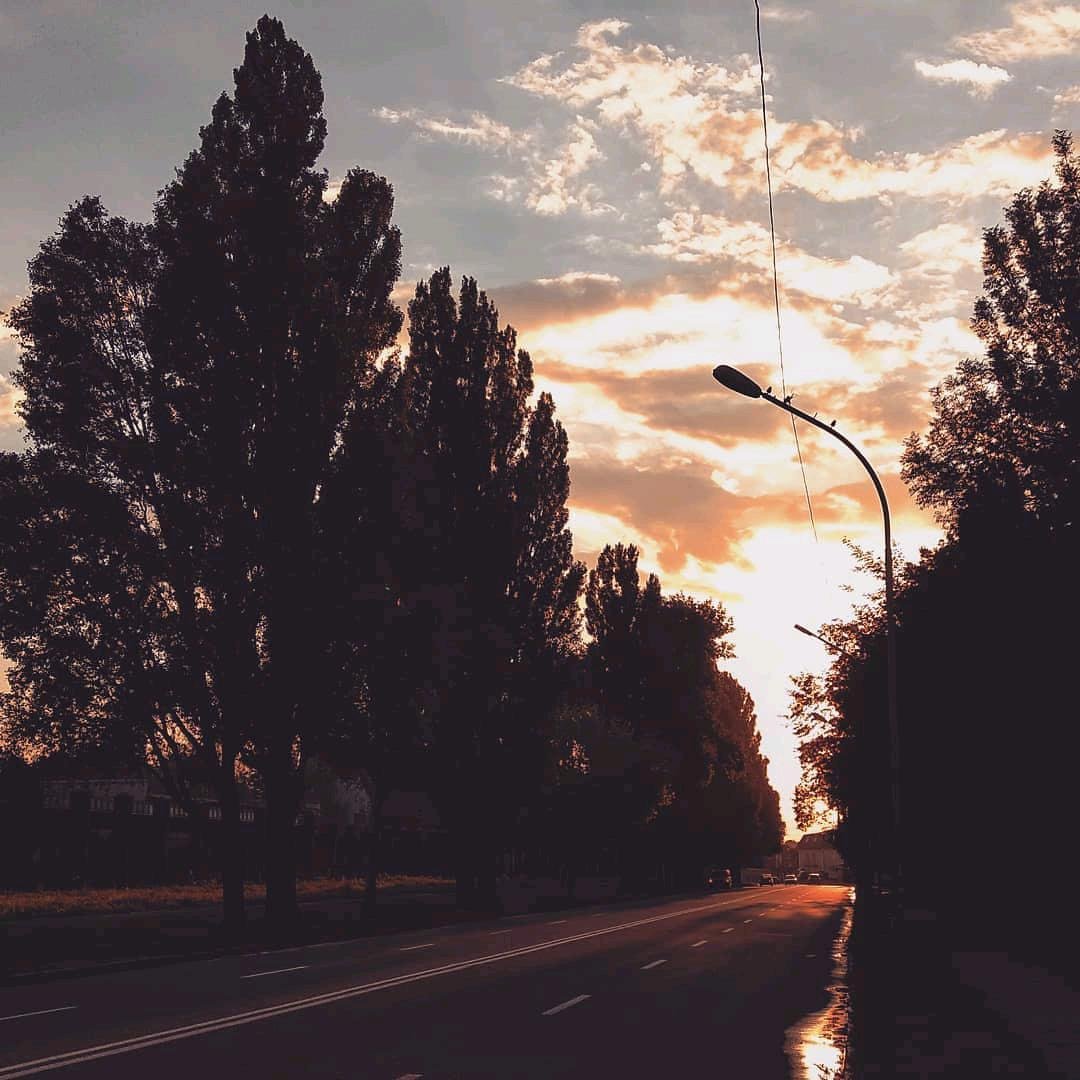 Закат в Днепре. Фото: pashaklyova