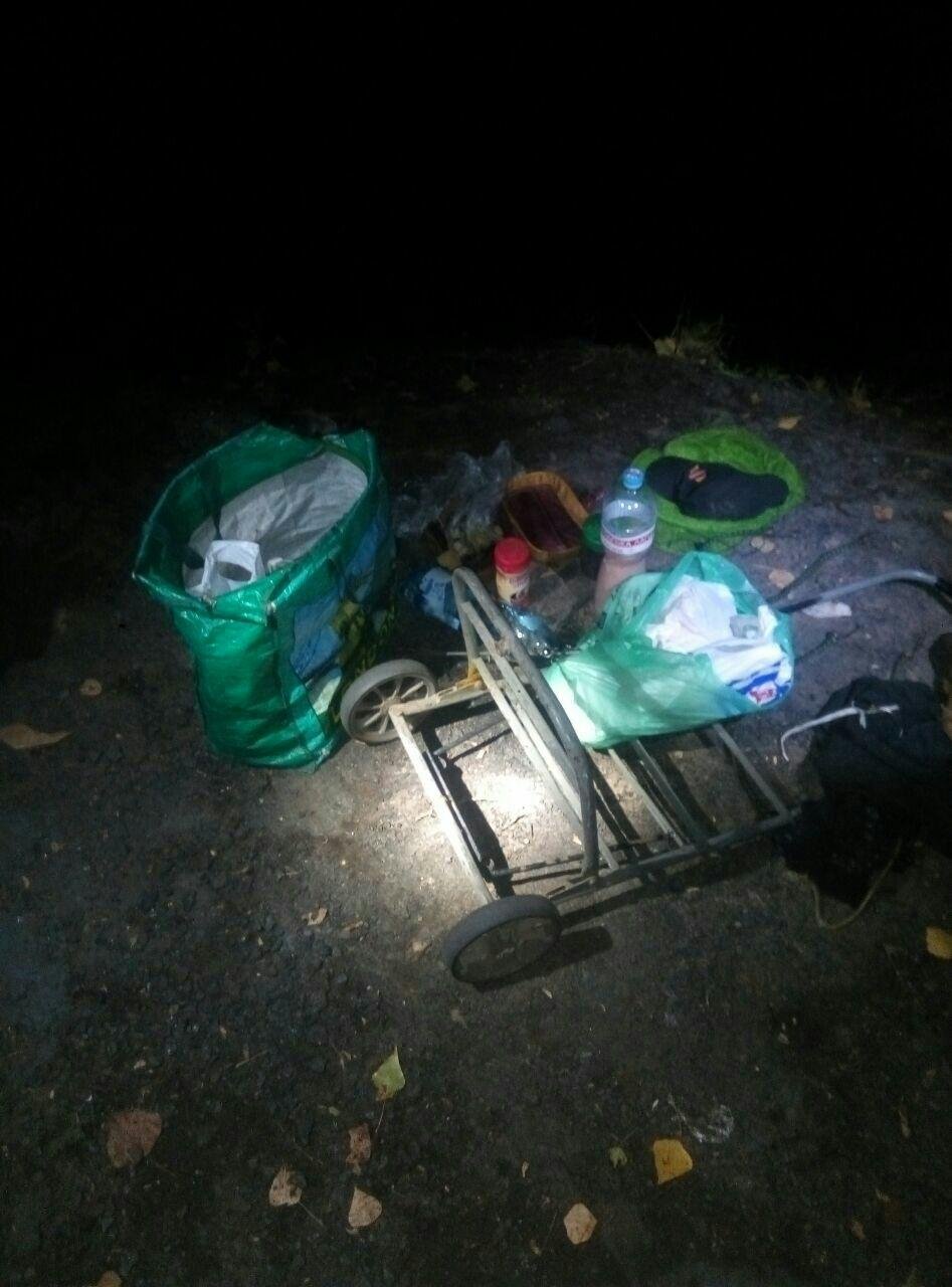 Личные вещи нашли на берегу