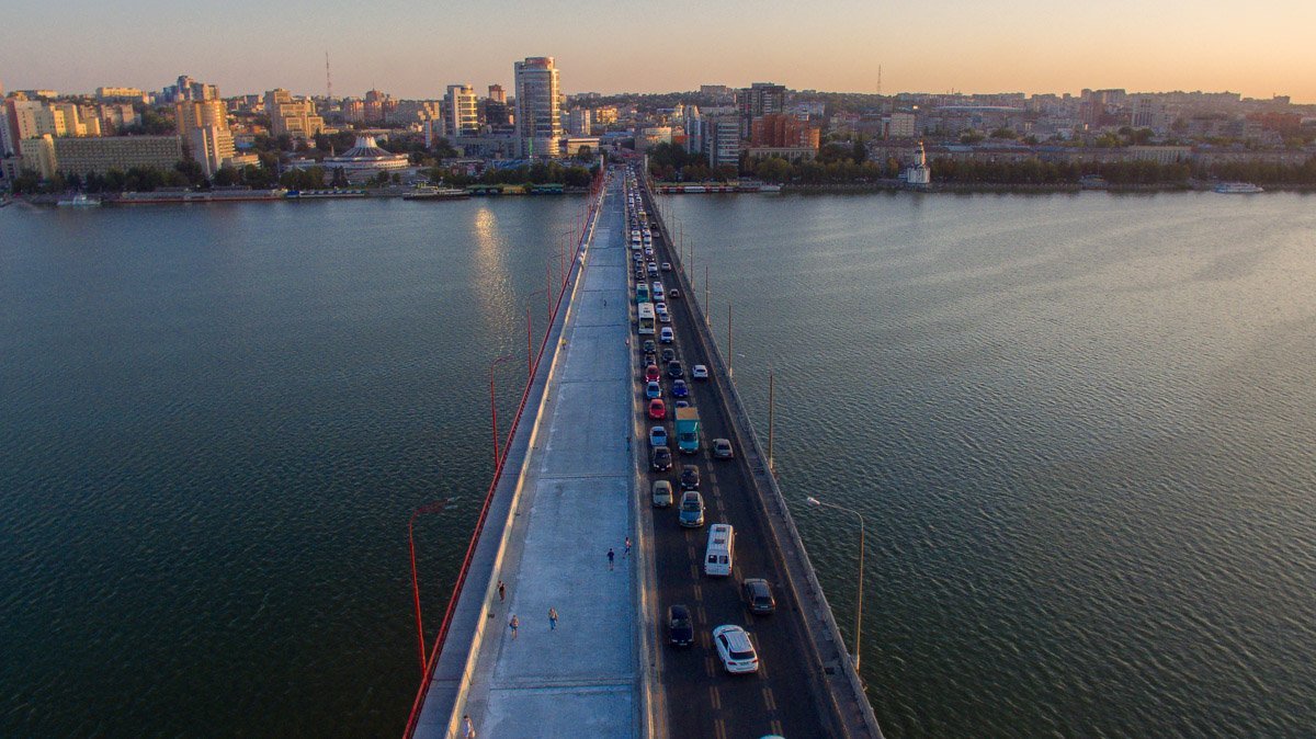 Советуем выбирать альтернативные пути проезда Советуем выбирать альтернативные пути проезда