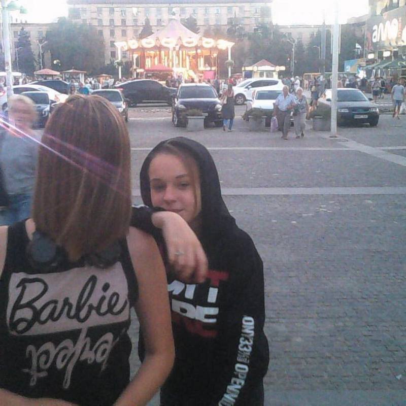 Что делать, если лучшая подруга стала себя как-то странно вести