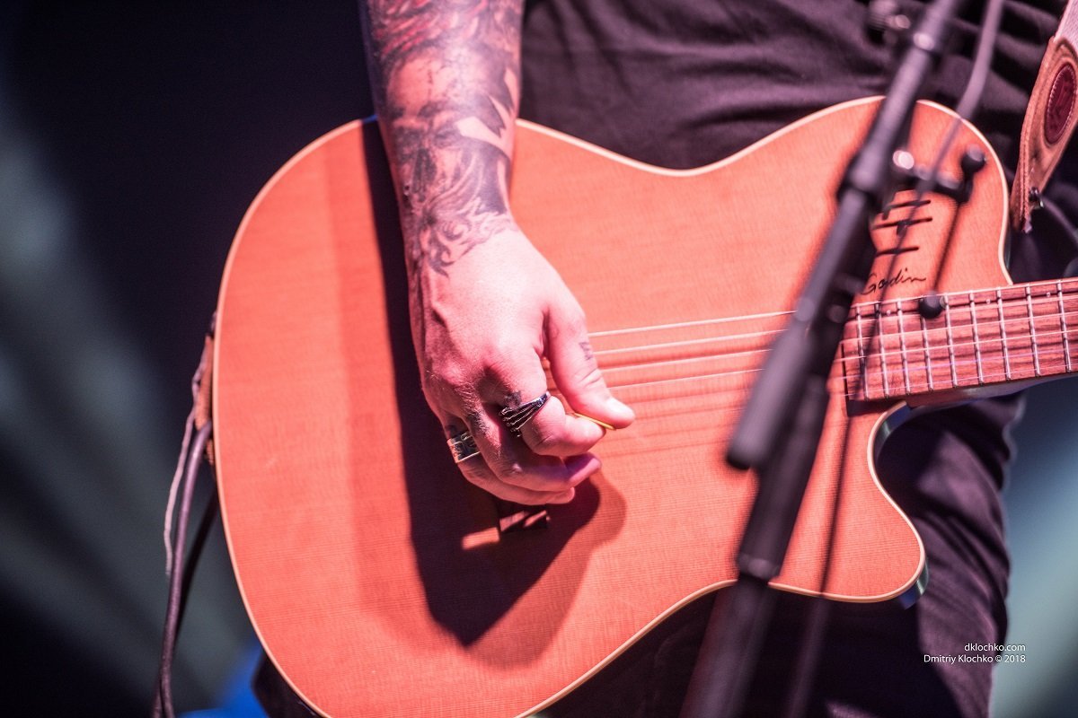 Но главное, что он по прежнему прекрасный музыкант