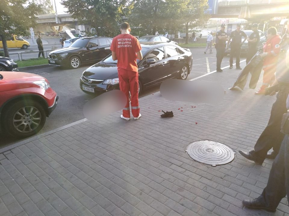 От полученных травм молодые люди скончались на месте От полученных травм молодые люди скончались на месте