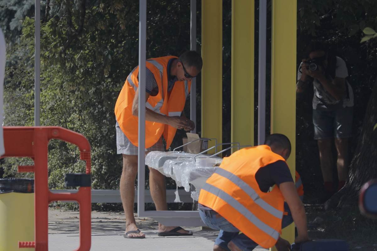 Всего по маршруту троллейбуса №21 установят 7 остановочных комплексов