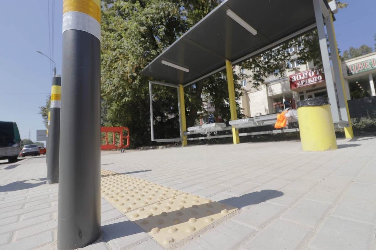 Уже скоро на этой остановке пассажиры будут ожидать троллейбус №21