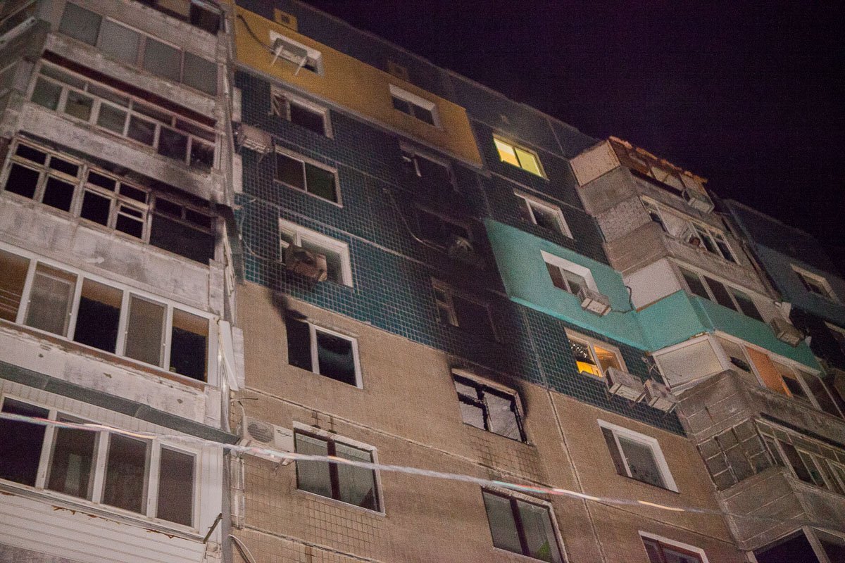 На Донецком шоссе сгорела квартира