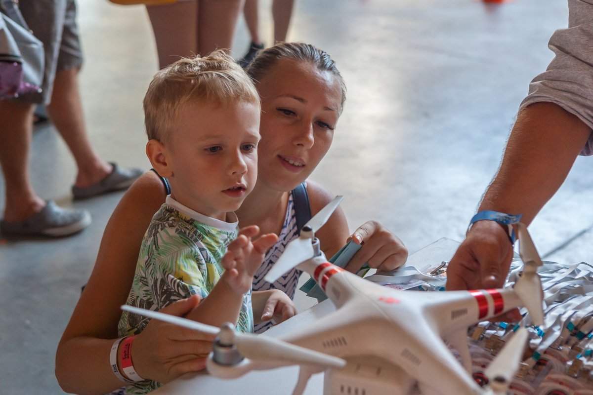 Квадрокоптер - необходимый инструмент операторов