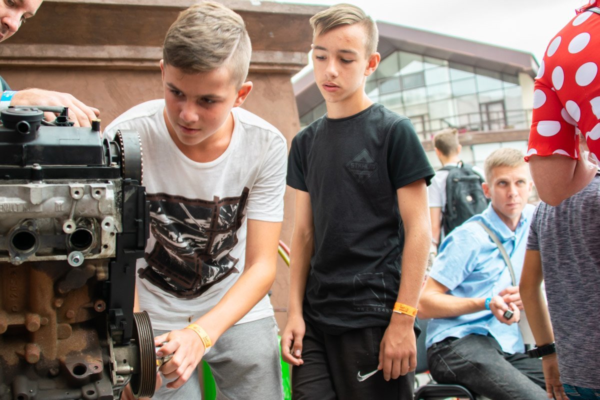 В этот раз на фестивале представили 60 компаний В этот раз на фестивале представили 60 компаний