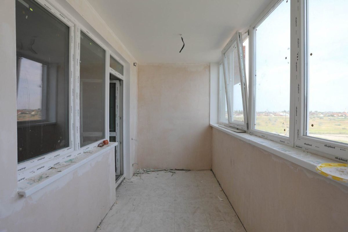 В доме предусмотрены огромные балконы