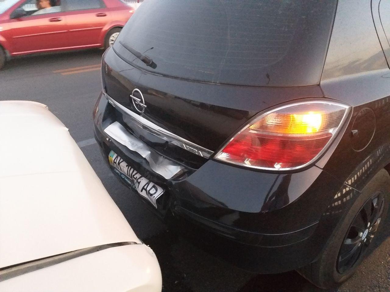 Автомобили сильно пострадали