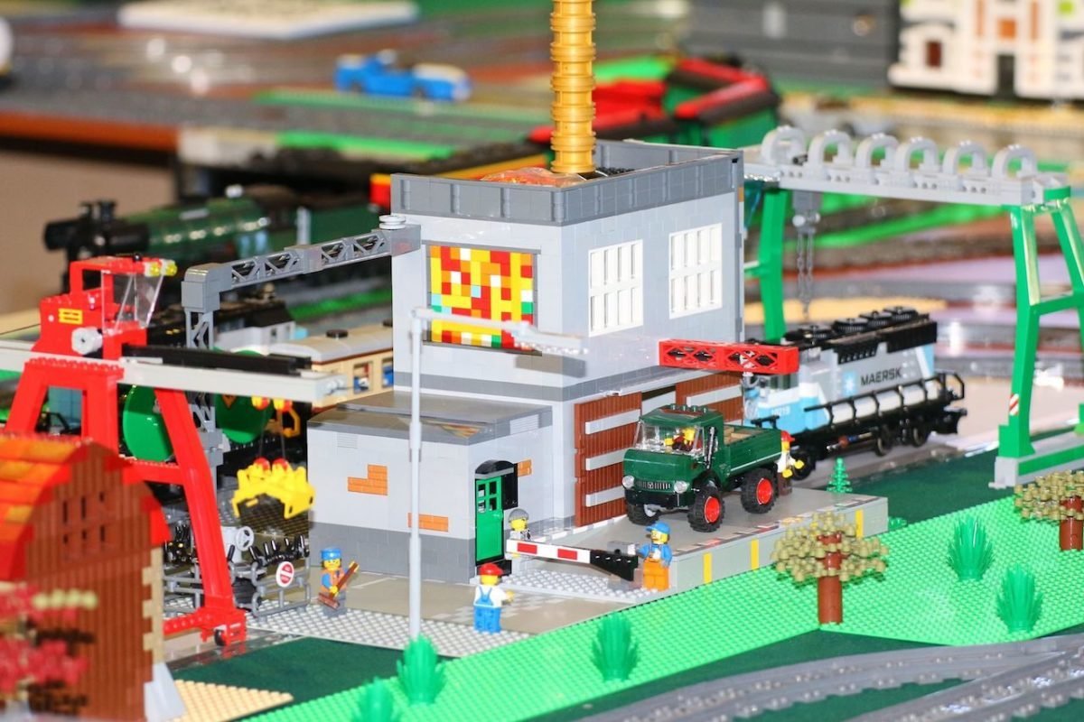 На фестивале можно будет увидеть множество макетов из разных вселенных На фестивале можно будет увидеть множество макетов из разных вселенных