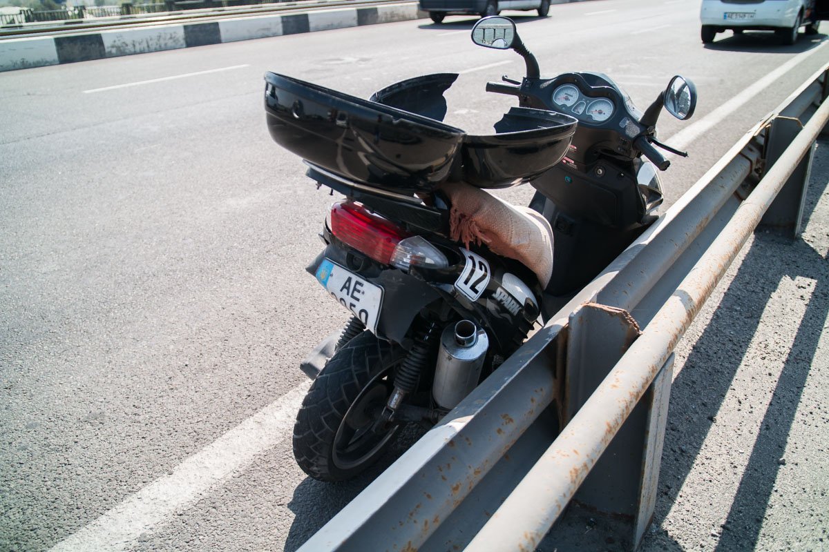 Движение на данном участке частично затруднено