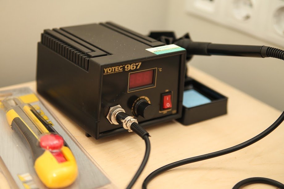 Открыли современную школу робототехники в Першотравенске – Валентин Резниченко 9