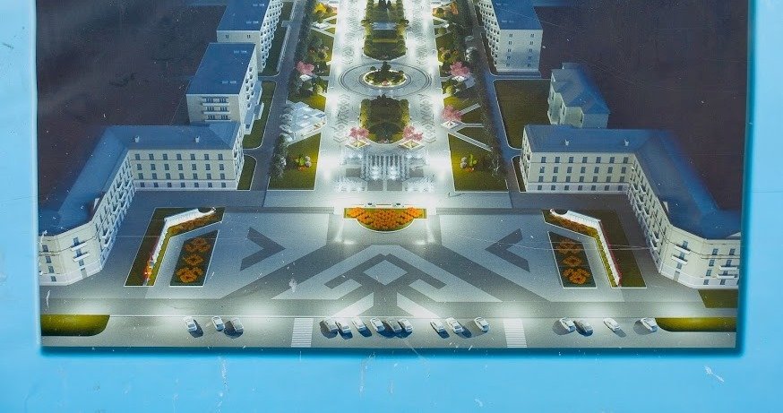 «Музыкальный» фонтан и японские сакуры: в Новомосковске завершают реконструкцию центральной площади города 15