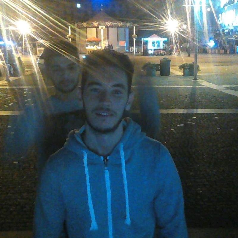 За секунду до