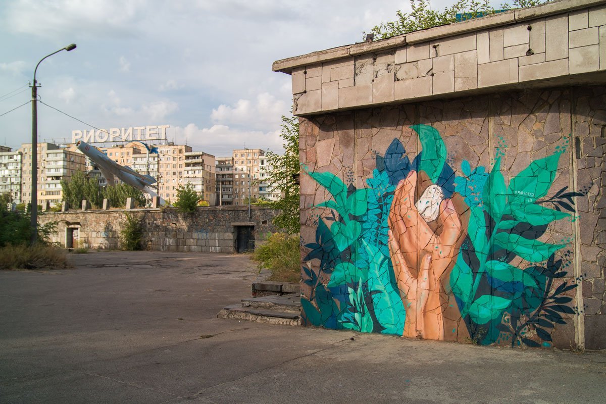 Мы знаем, что вы любите делать фото на фоне таких рисунков