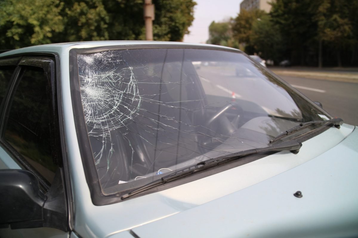 Позже стало известно, что от полученных травм женщина скончалась