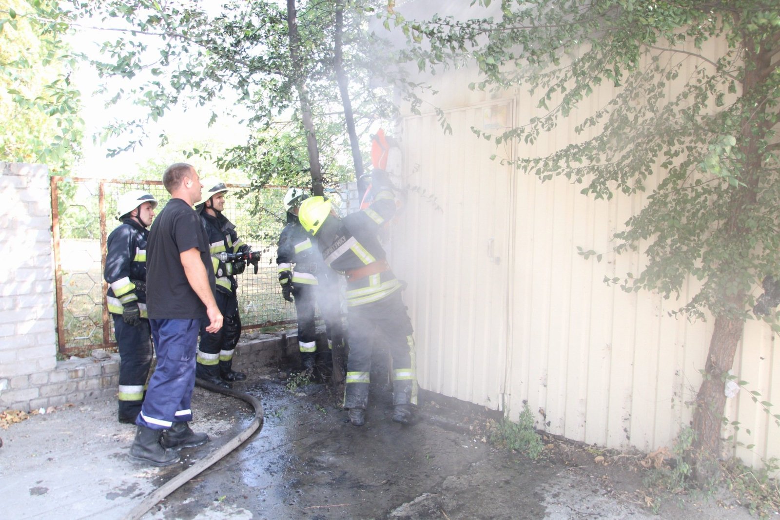 Пожар начался приблизительно в 13:15 Пожар начался приблизительно в 13:15