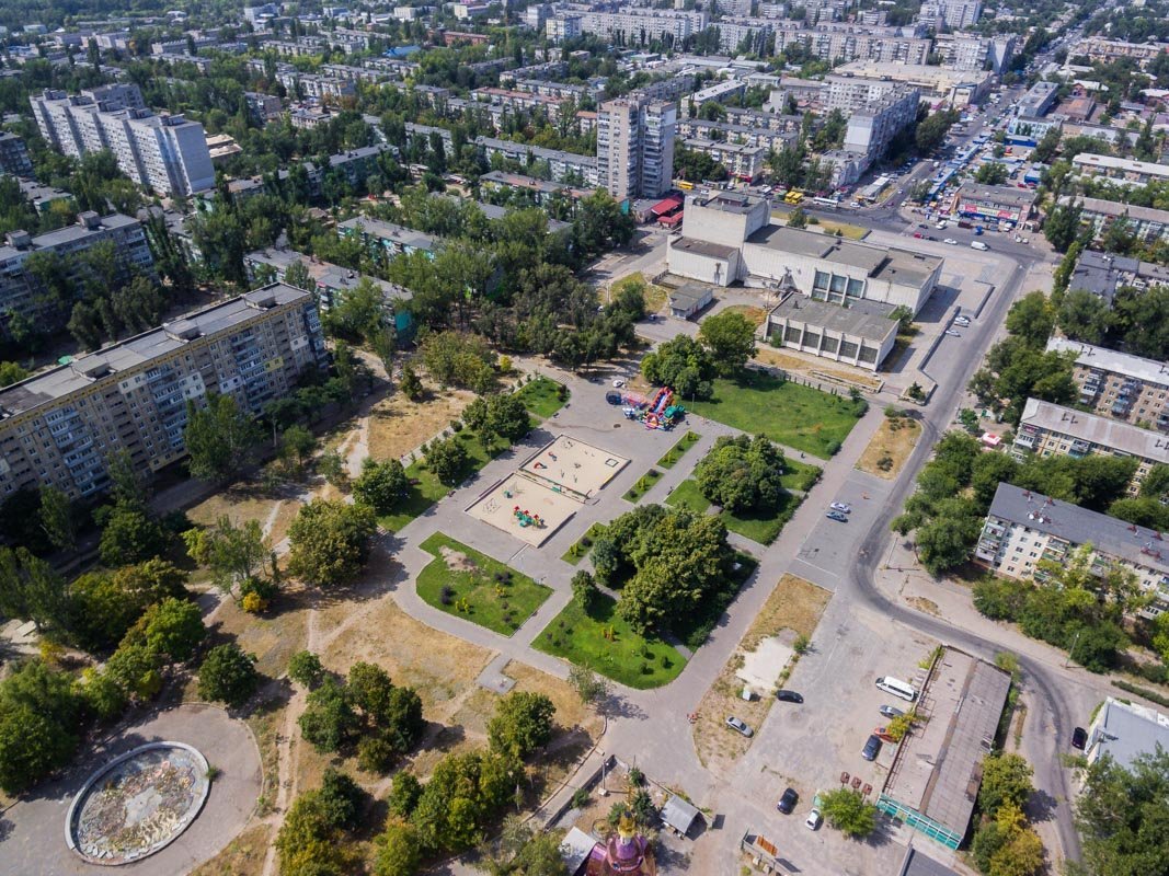 Парк можно считать местной достопримечательностью Парк можно считать местной достопримечательностью