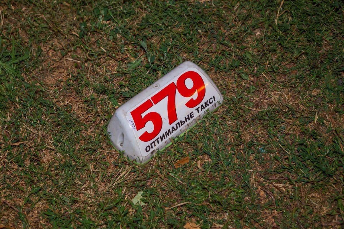 Предварительно, водитель автомобиля Honda работал в службе такси