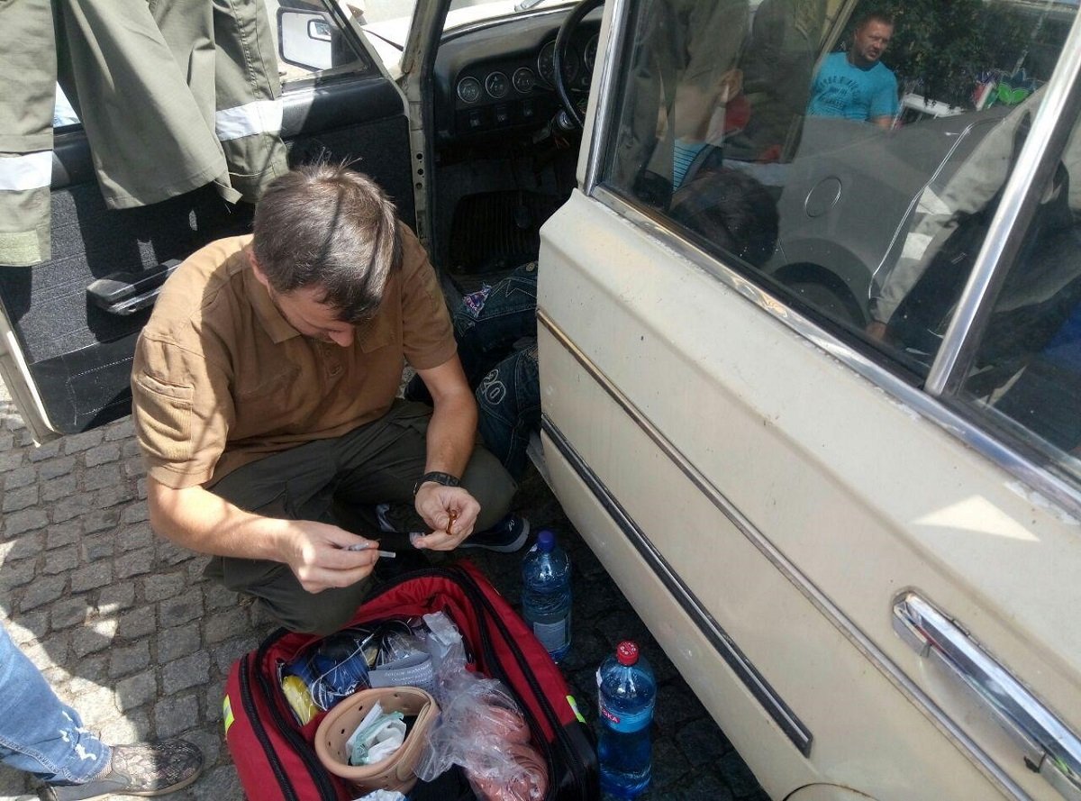 Ребенок ехал в маршрутке в центр, как вдруг ему стало плохо Ребенок ехал в маршрутке в центр, как вдруг ему стало плохо