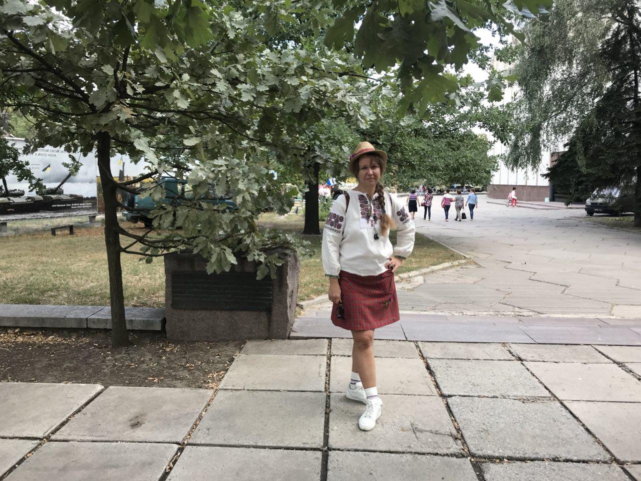 Чтобы присоединиться к шествию, нужно было всего лишь одеть что-нибудь клетчатое и явиться в хорошем настроении