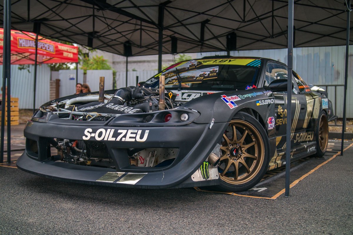 На Набережной Заводской проходит финал Кубка Украины по дрэг-рейсингу На Набережной Заводской проходит финал Кубка Украины по дрэг-рейсингу