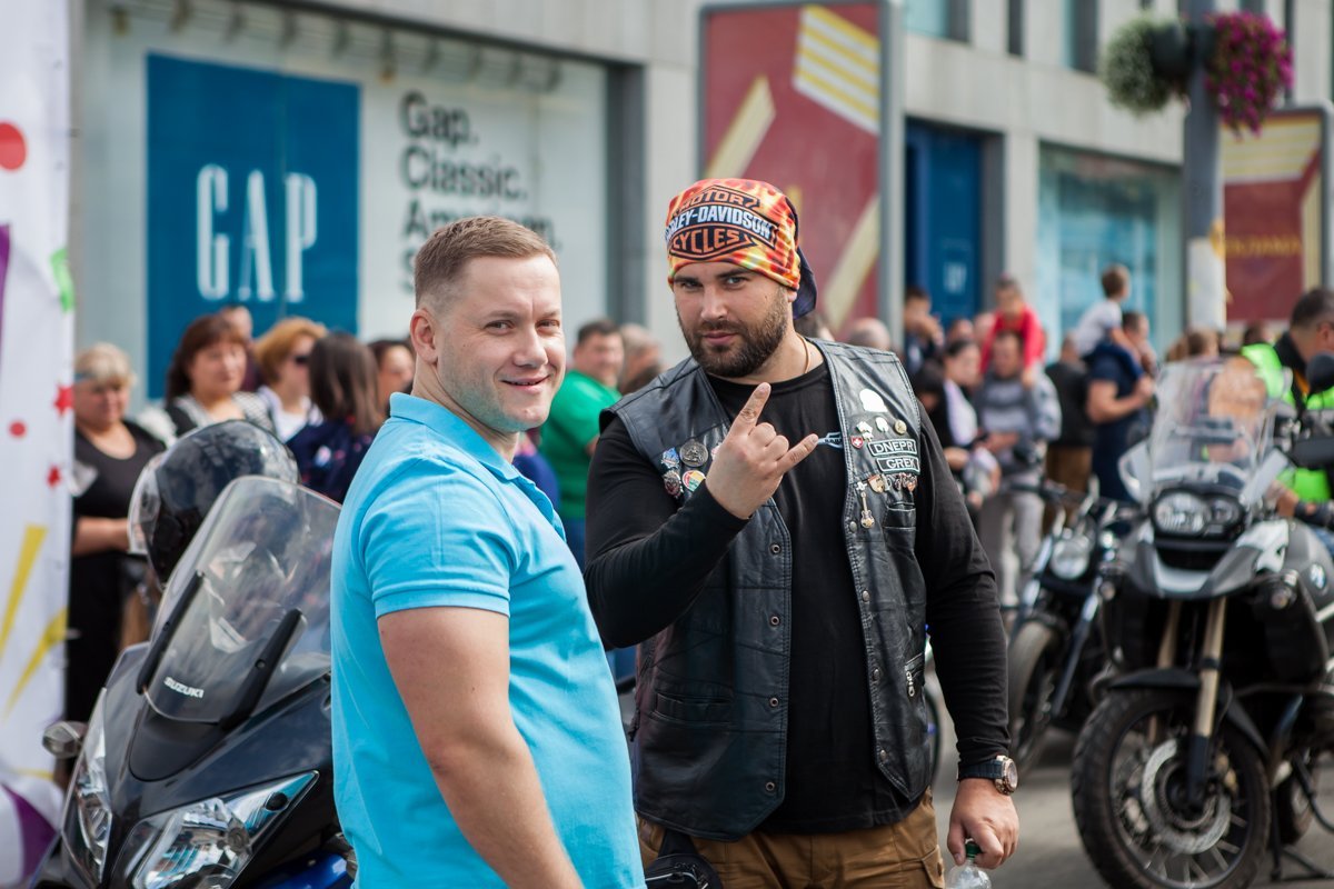 Опа, Информатор