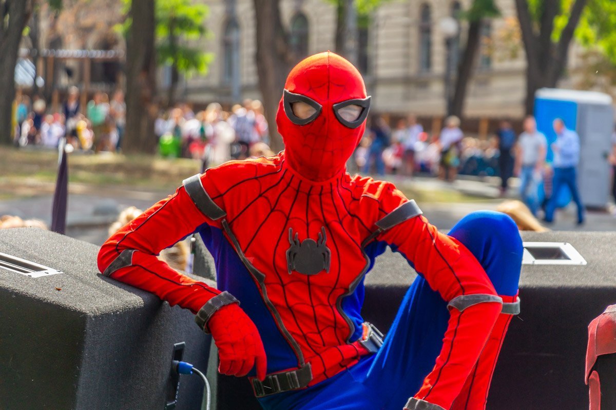 Паучок не успел подкачаться к лету... и к осени