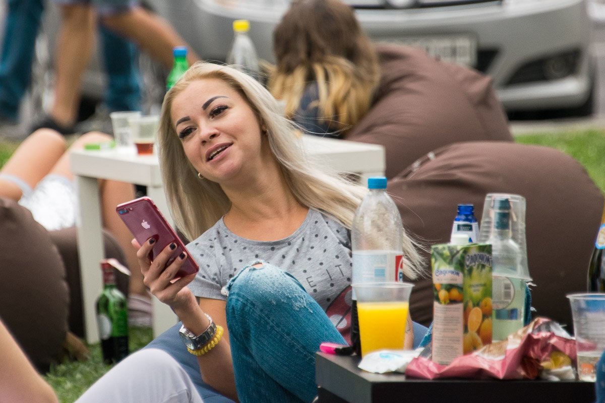 Сэлфи много не бывает