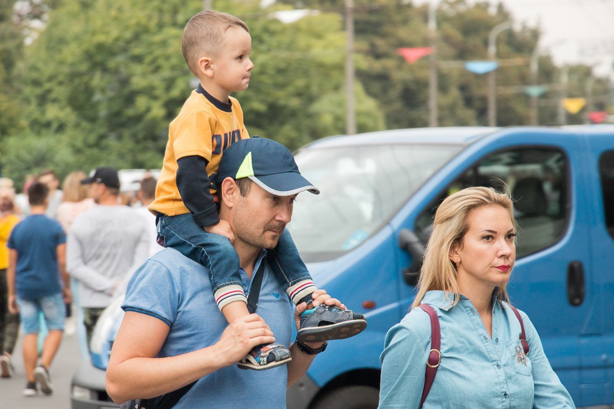 Счастье так и сочится 