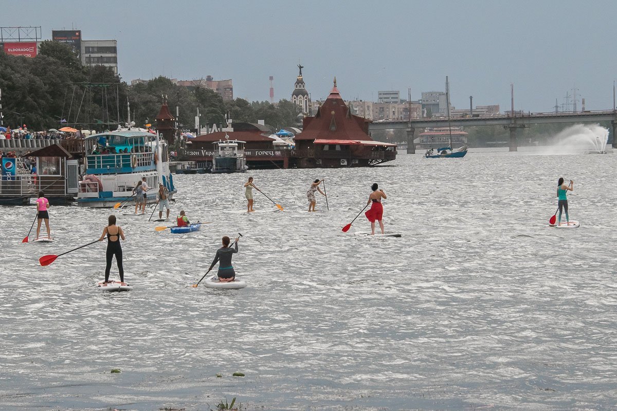 Выглядит масштабно
