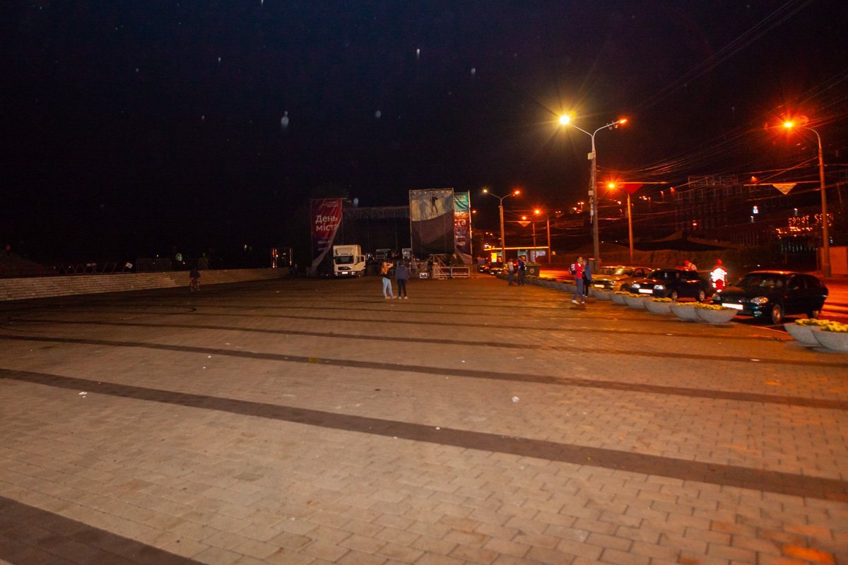 Фестивальный причал после концерта