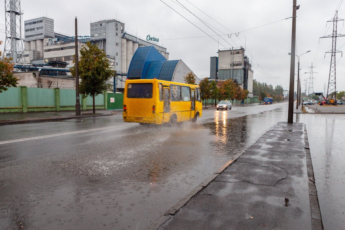 На набережной