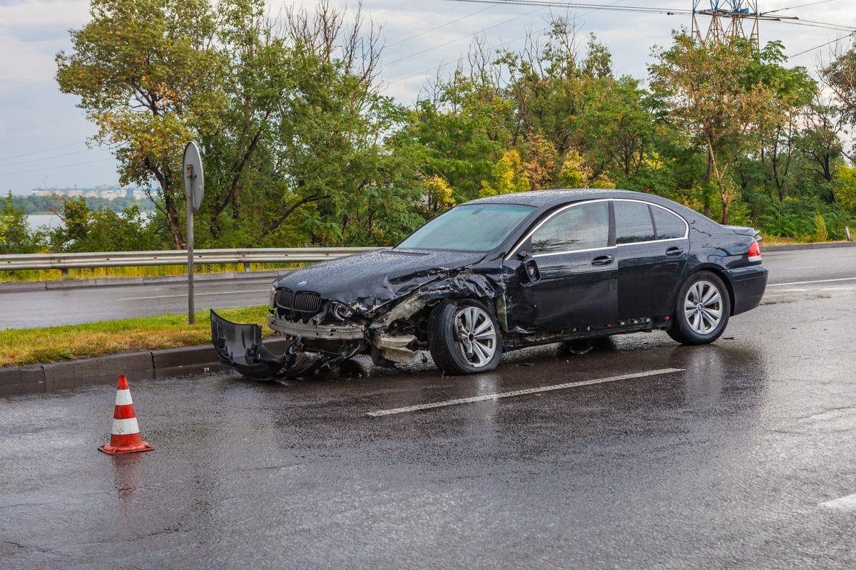 Водитель и пассажир BMW не пострадали