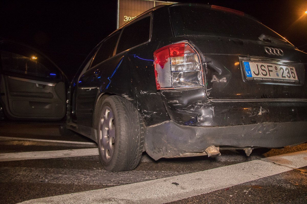 Движение транспорта на этом участке дороги не затруднено