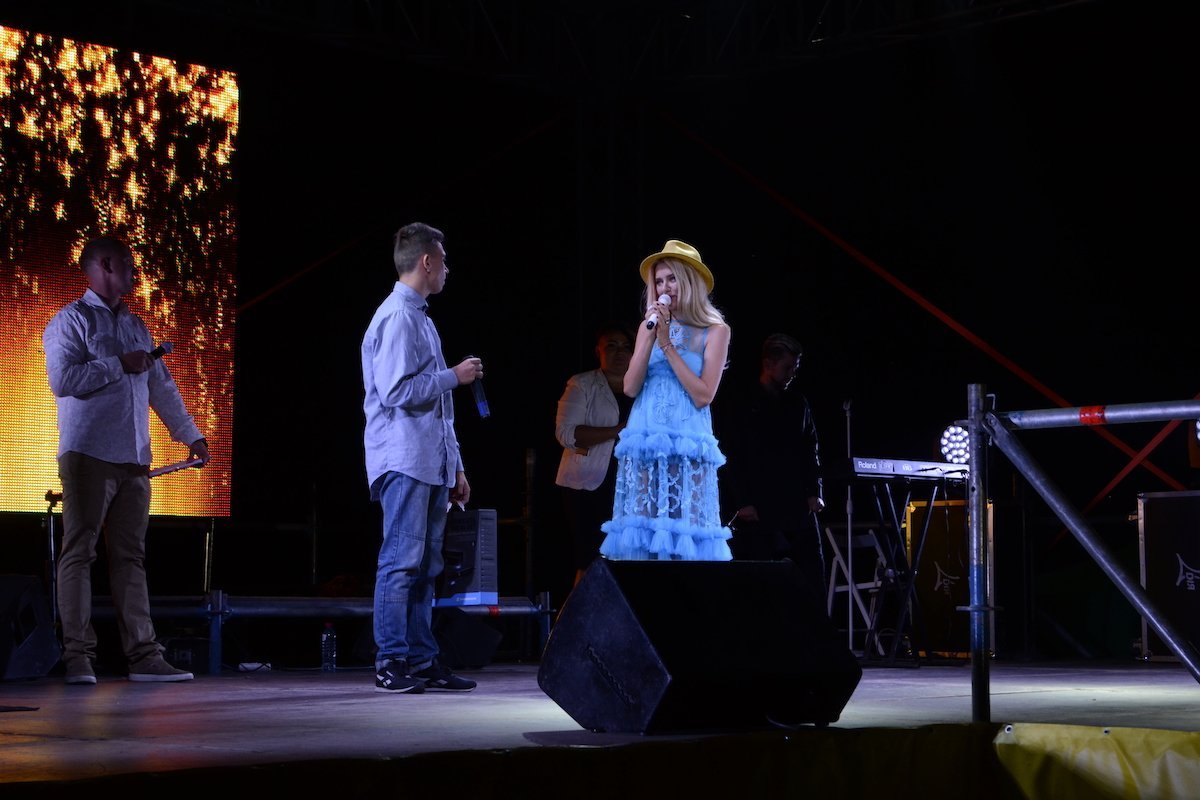 Вечер был горячим