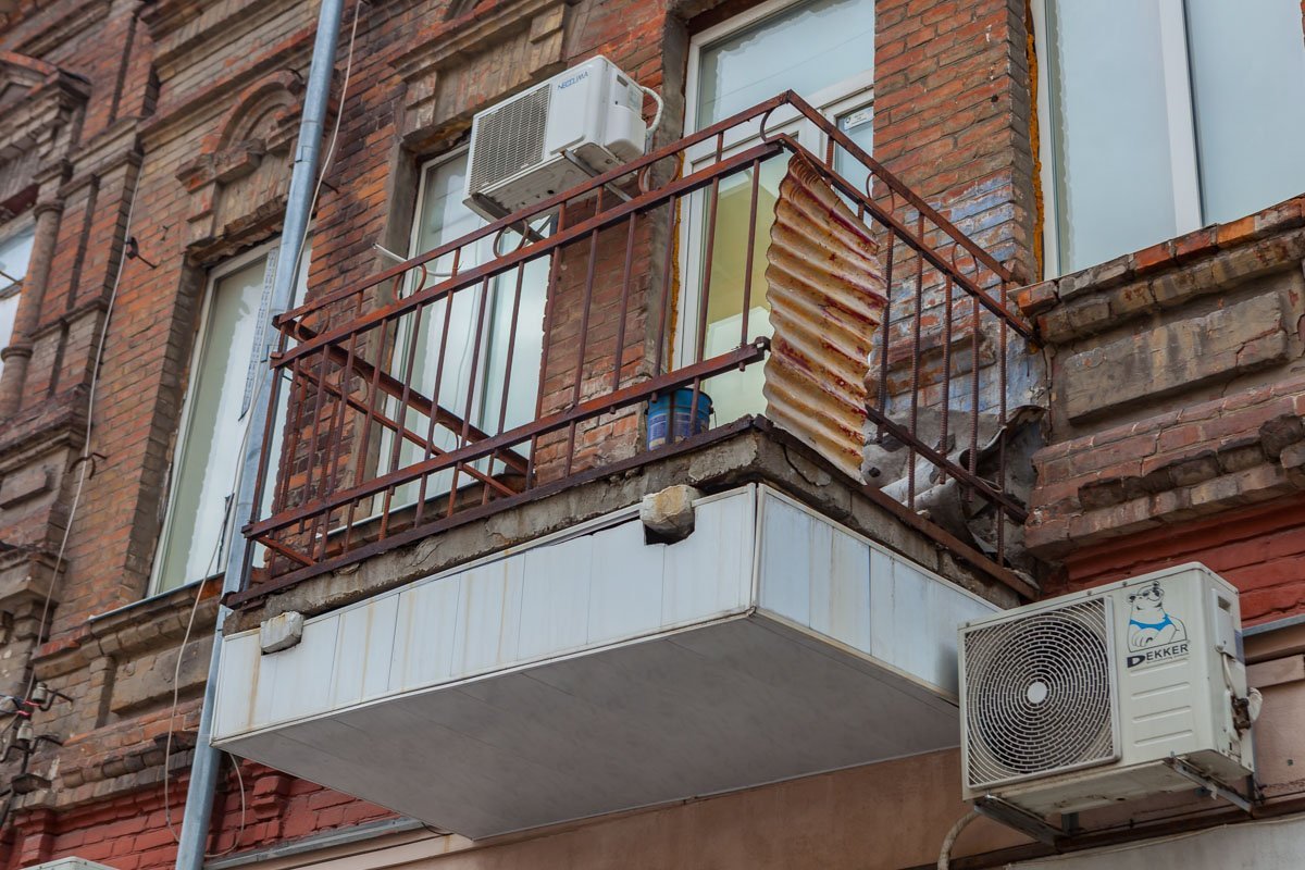 Многие здания на улице Троицкой являются культурным наследием города Многие здания на улице Троицкой являются культурным наследием города