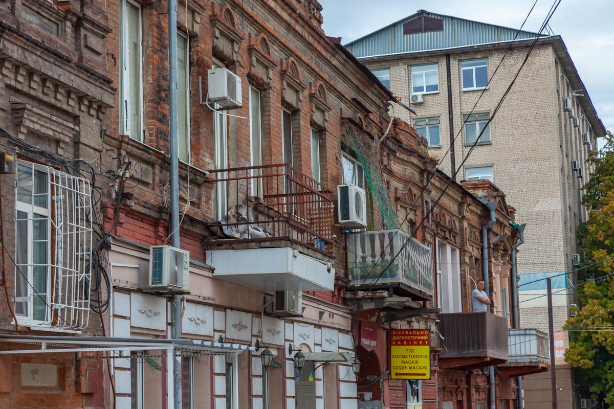 Не особо помогло вернуть дому изначальный вид, если честно Не особо помогло вернуть дому изначальный вид, если честно