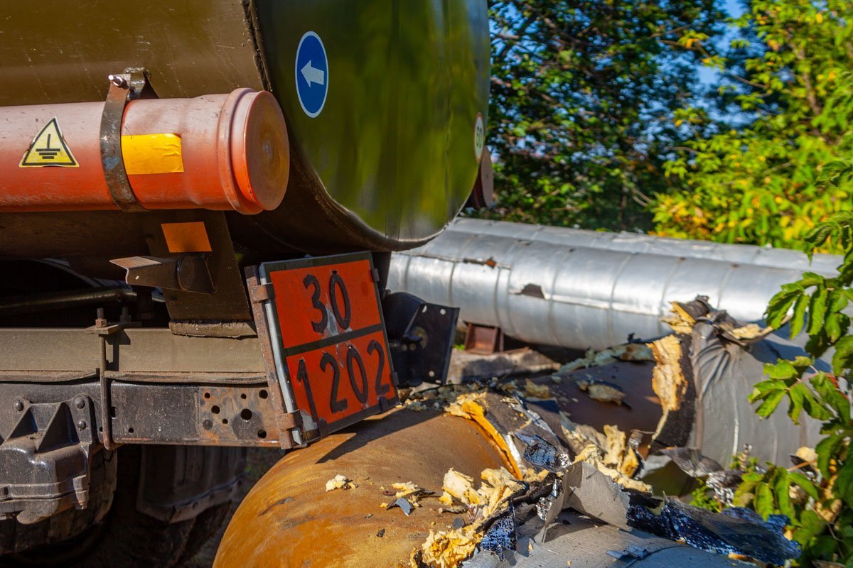 Водитель рассказал, что бензовоз был пустым