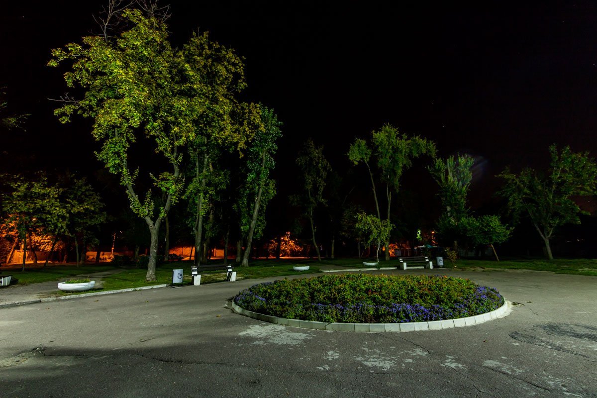 Место для прогулок в ночное время