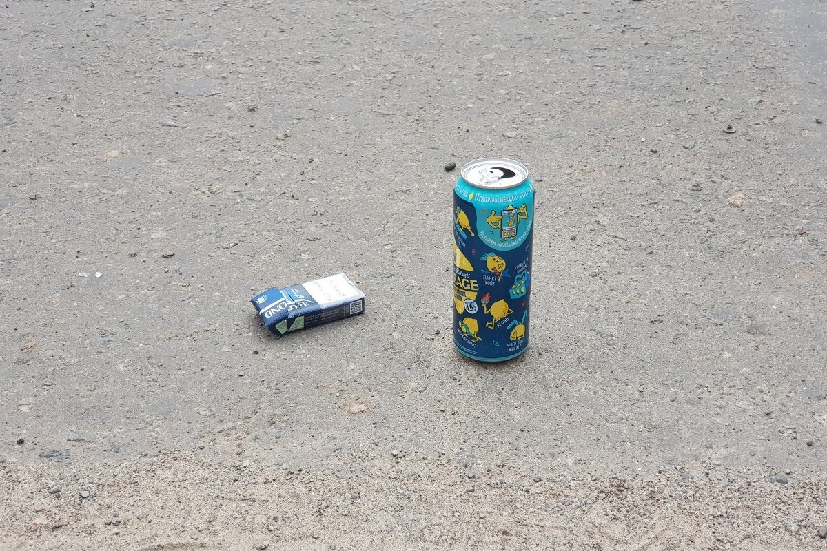 Водитель Lanos продолжал распивать алкоголь на месте происшествия Водитель Lanos продолжал распивать алкоголь на месте происшествия