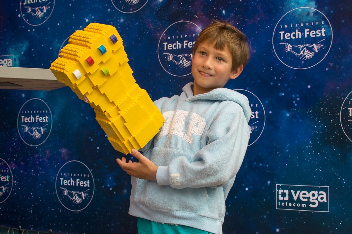 Добрый внешне, но Танос внутри