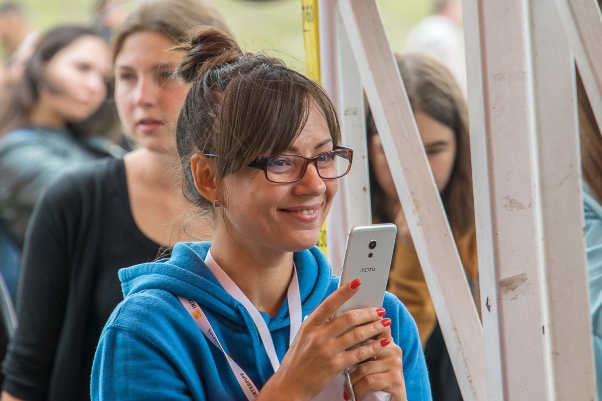 Нужно еще больше милых организаторов